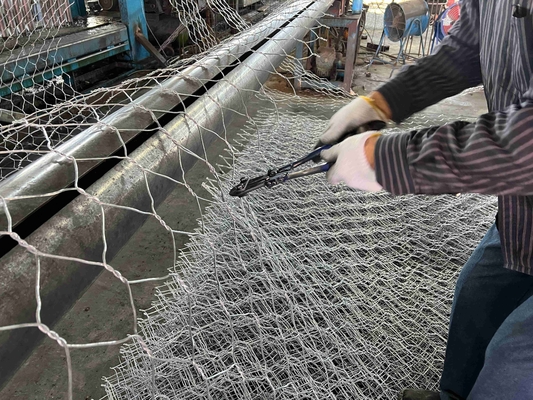 2*1*0.5m 2*1*1m 3*1*1m Galfan Gabion Basket Woven