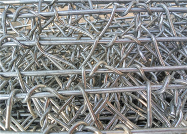 Diperkuat Gabion Wire Mesh / Galvanized Wall Basket Ukuran Lubang 60 * 80 Mm