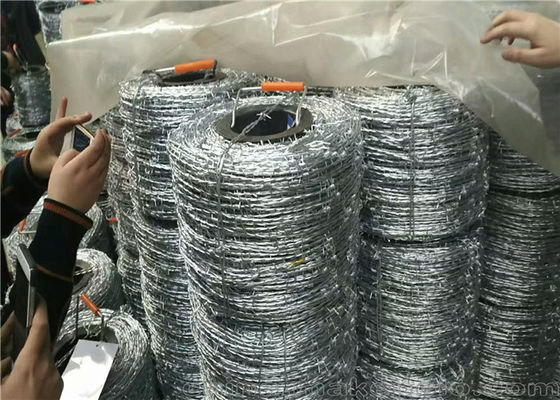 Kawat Berduri Pisau Cukur Concertina 50kg iter 20g Dilapisi Seng