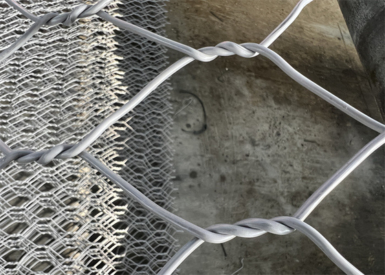 80mm*100mm Mental 4mm Gabion Baskets Solutions Mesh Opening Bv Sertifikasi
