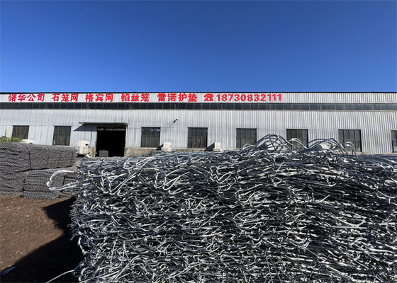 Gabion Caged Wire Mesh dengan Ukuran Fleksibel dan Galvanized atau PVC Coated Finish