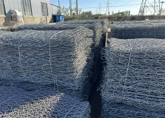 1x1x1m Gabion Wire Mesh Lapisan PVC Ketebalan 0.2-1mm
