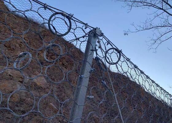 Jaring Perlindungan Terjatuh Batu Fleksibel Menyediakan Solusi Penghalang untuk Meminimalkan Bahaya Terjatuh Batu di Lereng dan Jalan