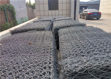 80mmx100mm Ukuran Mesh PVC dilapisi Hot Dip Galvanized Gabion Cages untuk konstruksi yang kokoh