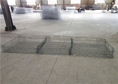 Kasur Dilapisi Warna Silver Plastik 3 * 2 * 0,17 Meter Untuk Dasar Sungai