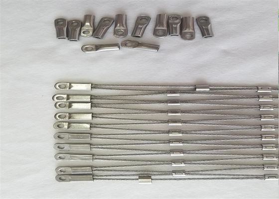 Romboid Hole Rockfall Prevention Netting dengan koneksi ferruled untuk kebun binatang