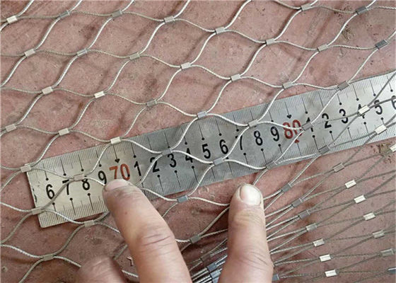 304 Fleksibel stainless steel rope mesh terikat / ferrule